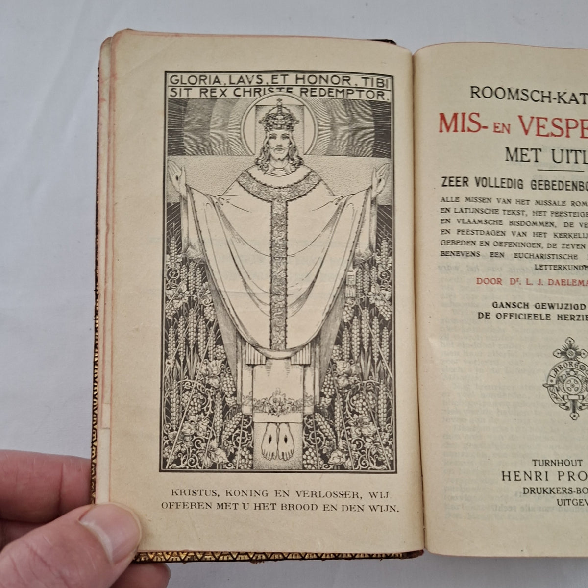 Libro Romano-Católico de Misa y Vísperas (1946) - Dr. L. J. Daeleman - Henri Proost & Co