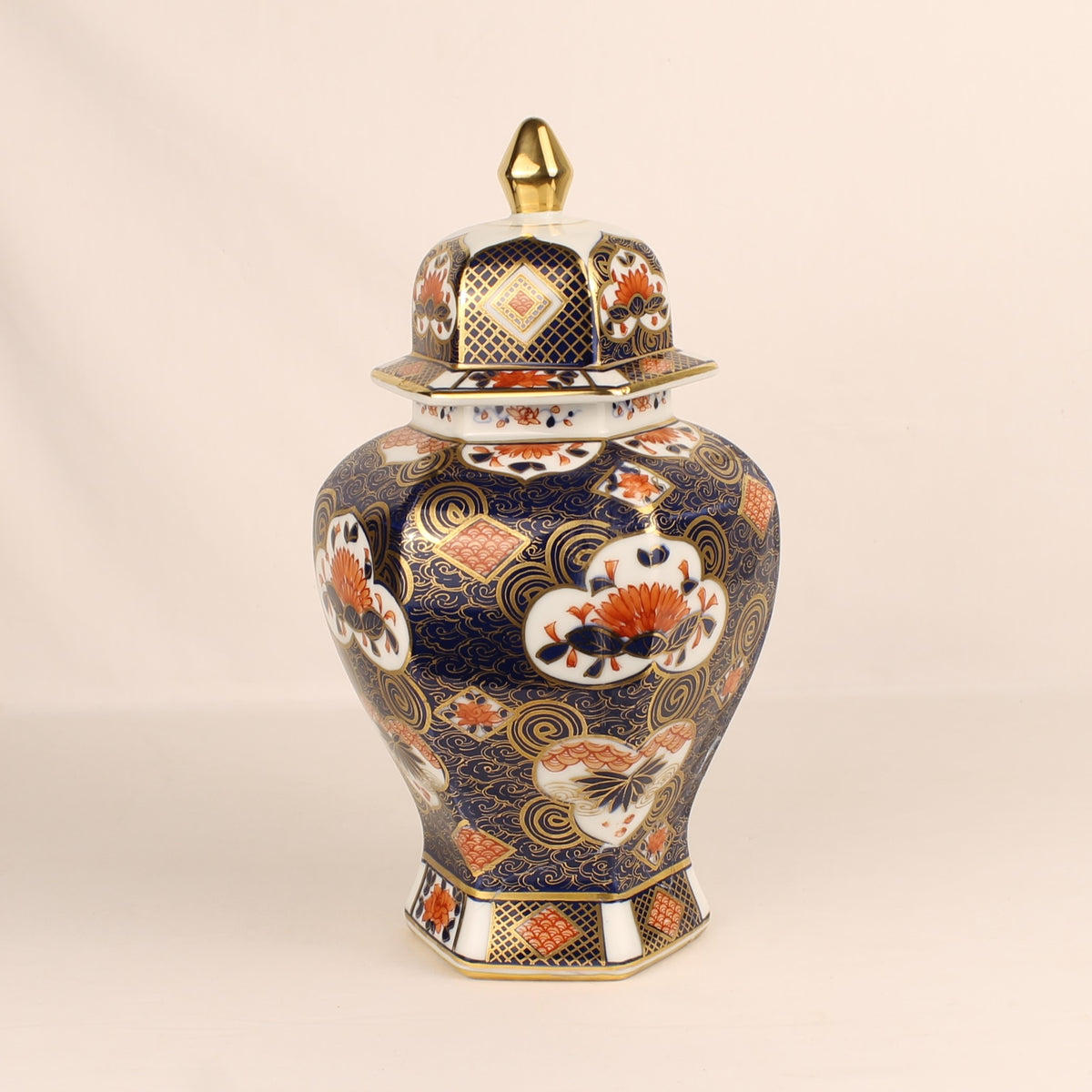 Shimabara Dekselvaas | Handbeschilderd Imari Decor | Vintage Japan 1970-1990
