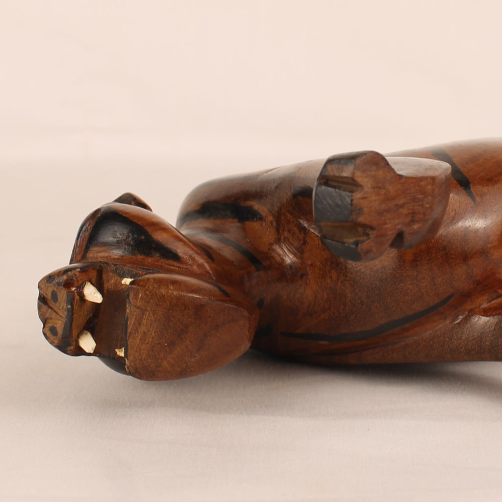 Tigre in legno intagliato a mano | Intaglio asiatico ca. 1960-1990
