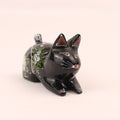 Statuette de chat en bois peinte à la main | Noir avec des fleurs