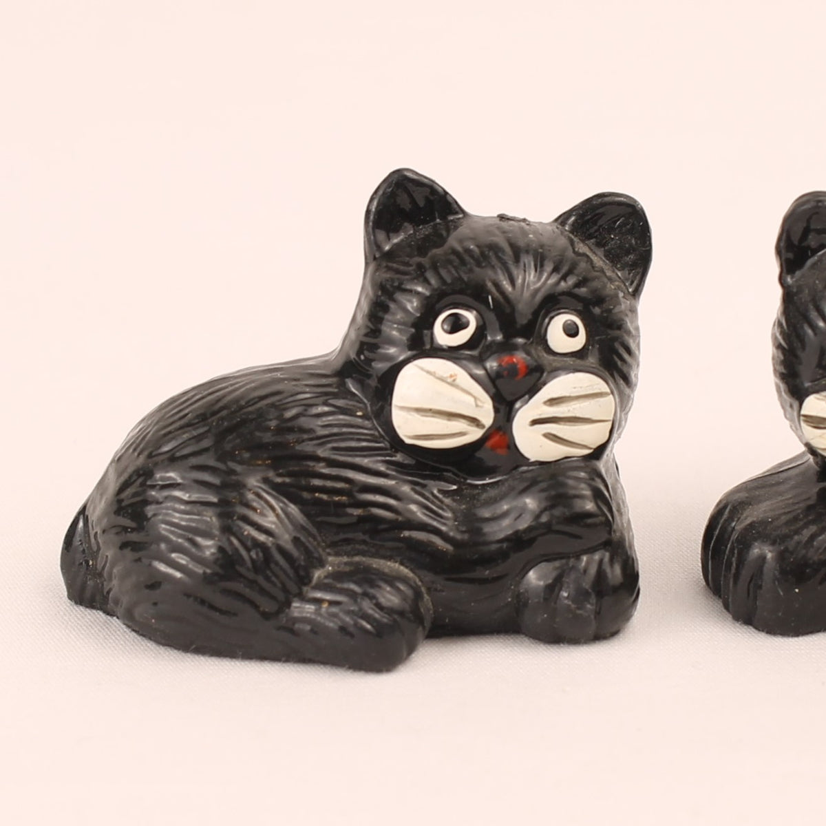 Dúo de gatos negros | Figuras de resina vintage