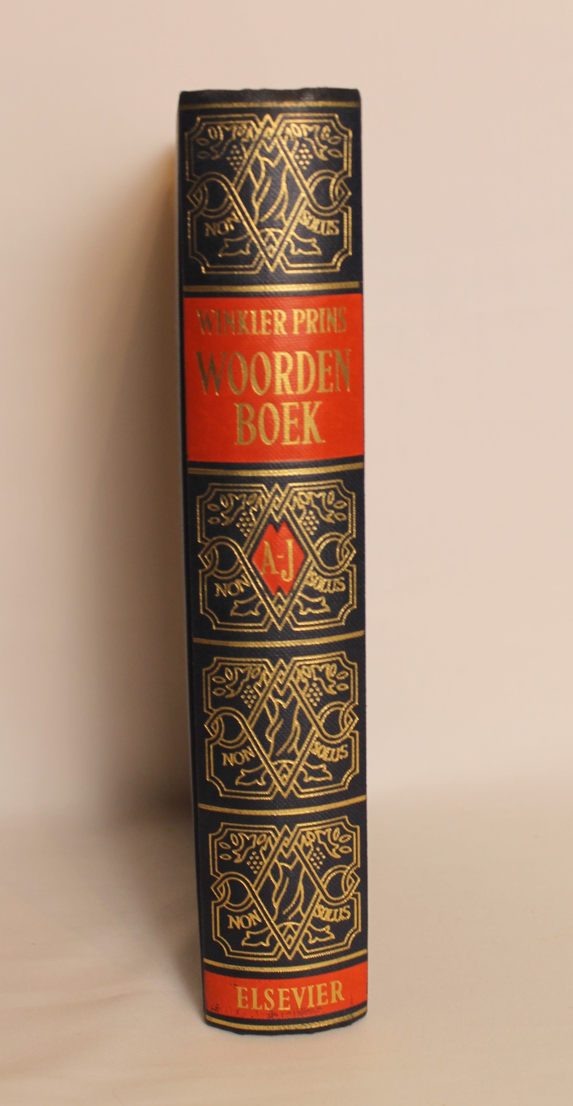 Winkler Prins Woordenboek A–J (1959) – Luxe linnen band, Elsevier