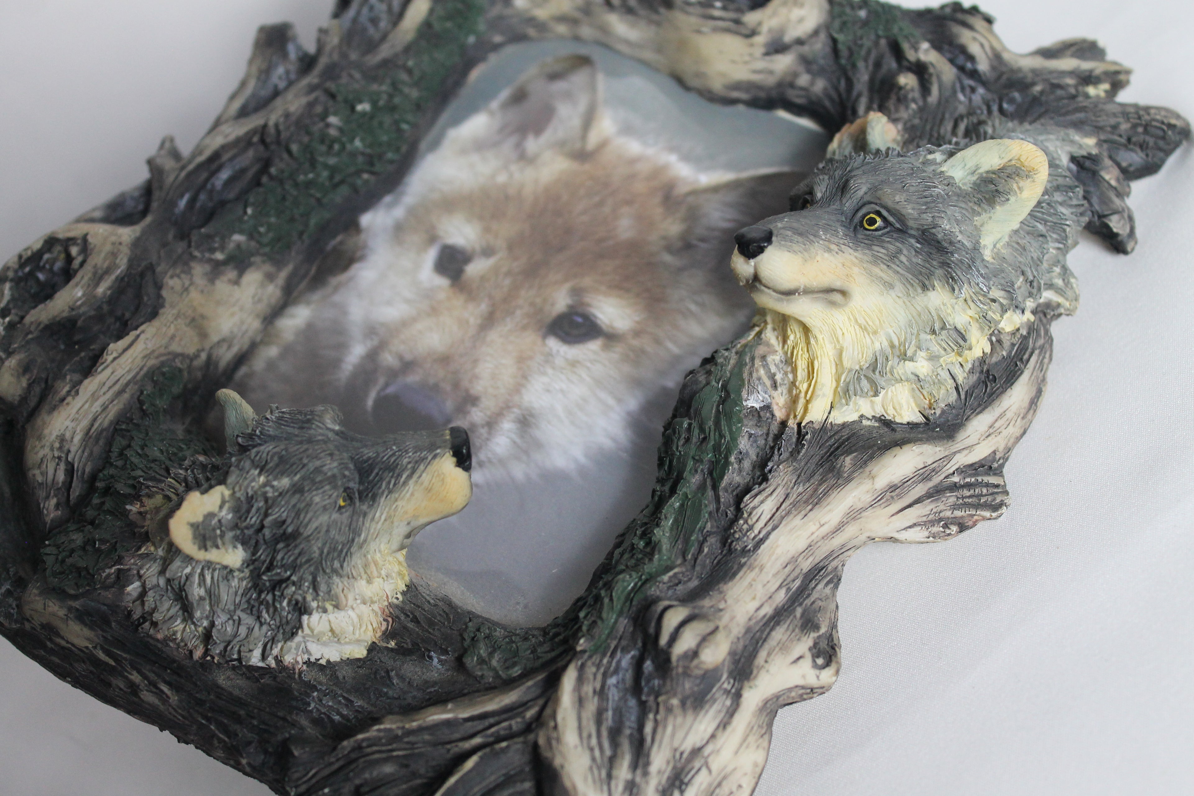 Wolven fotolijst | Handgeschilderd resin