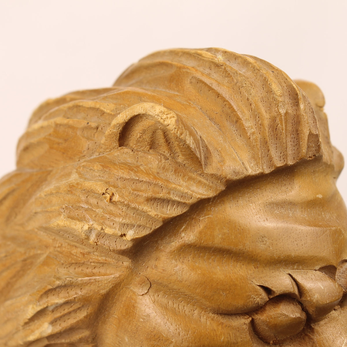 Grote Houten Leeuw | Houtsnijwerk uit Indonesië / Bali | 29 cm