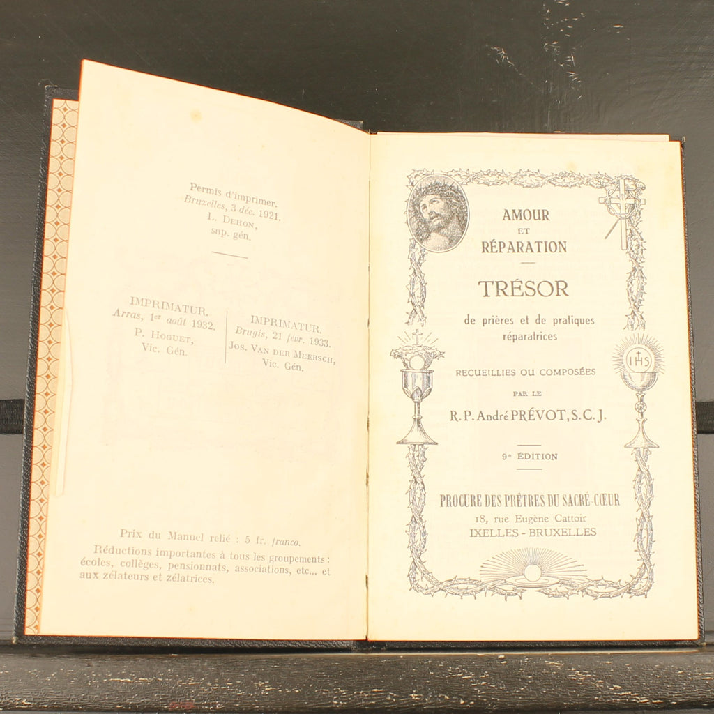 Love and Reparation - André Prévot - French Prayer Book - Turnhout ca. 1933