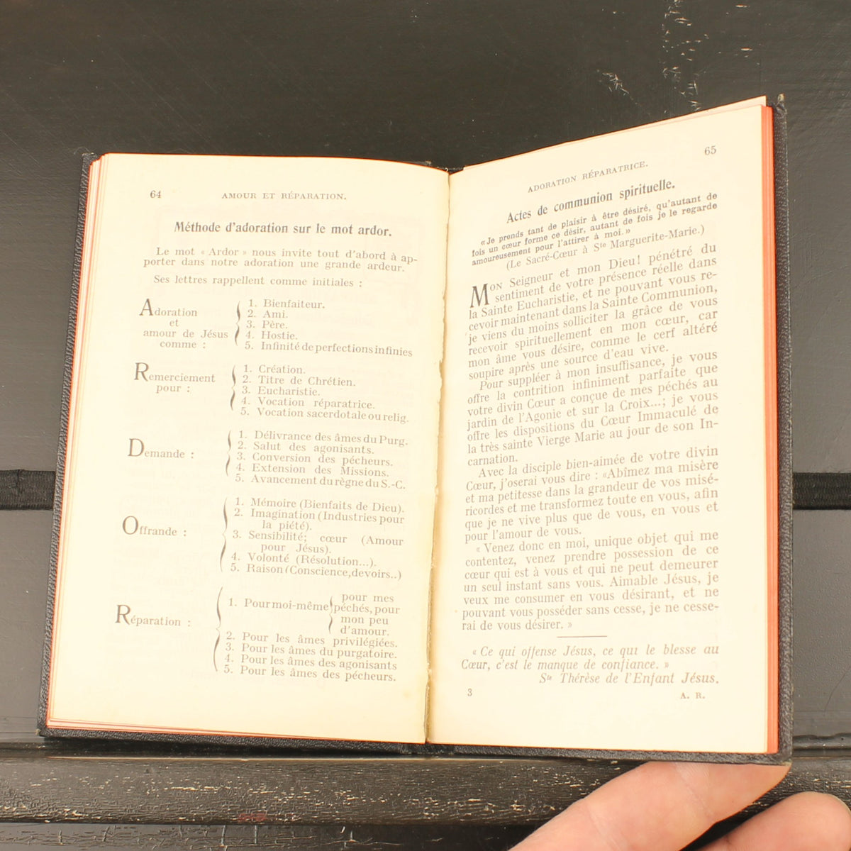 Love and Reparation - André Prévot - French Prayer Book - Turnhout ca. 1933