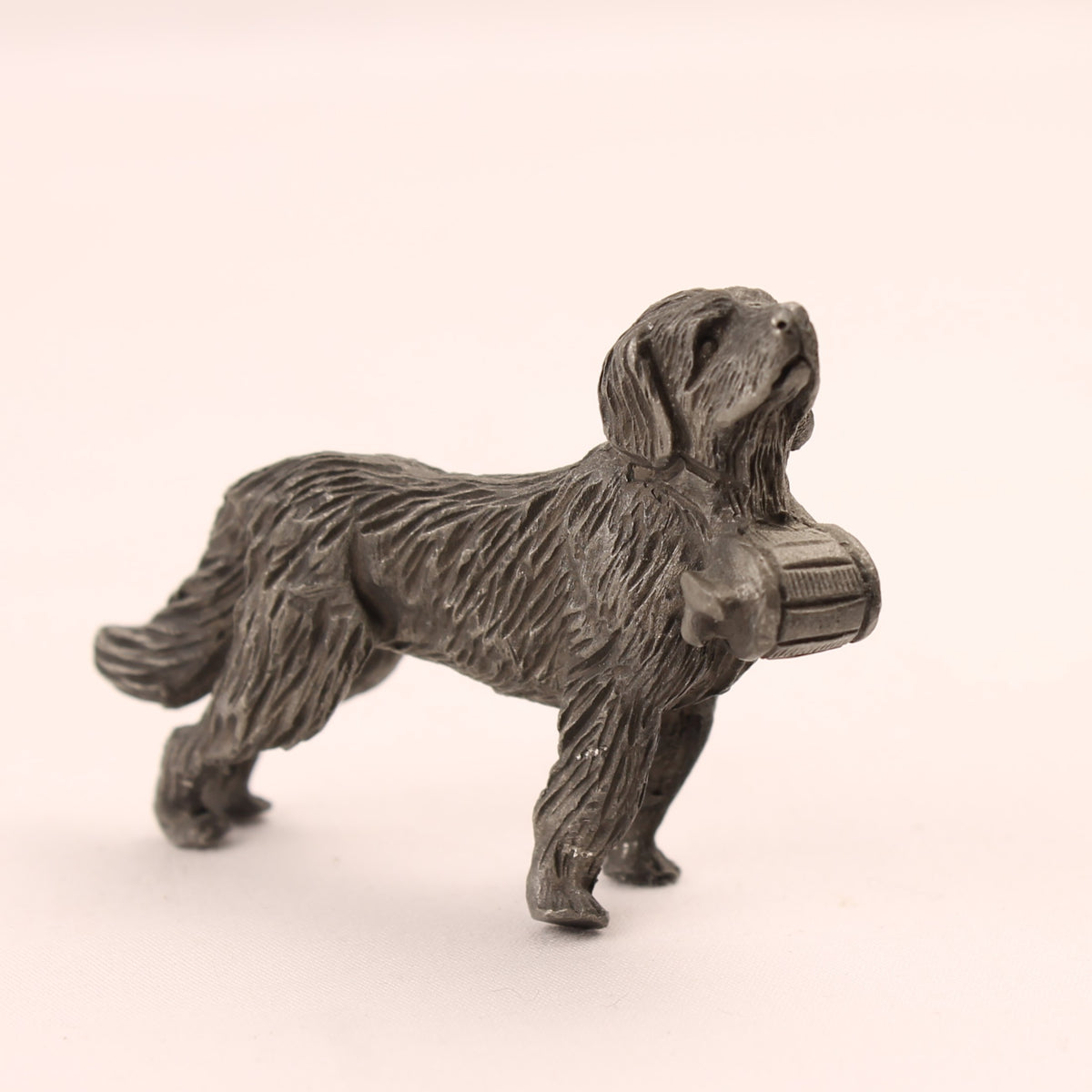 San Bernardo con barril de rescate | Miniatura de metal | 6 cm