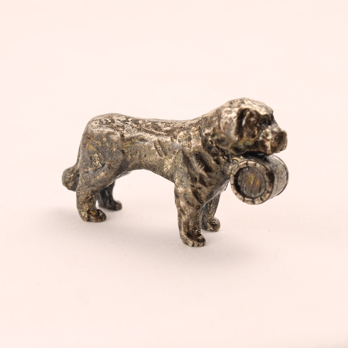 San Bernardo con barril de rescate | Miniatura de metal | 5,3 cm
