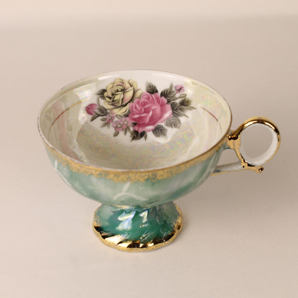 Voetkopje met lustre glazuur - groen gemarmerd porselein met rozen en goudrand