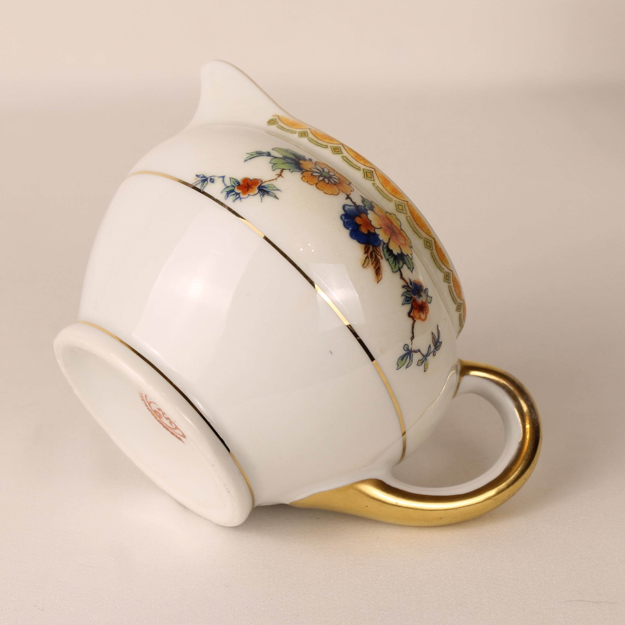 Boheems porseleinen theesetje met goudaccenten – Tsjechoslowakije, ca. 1920–1940