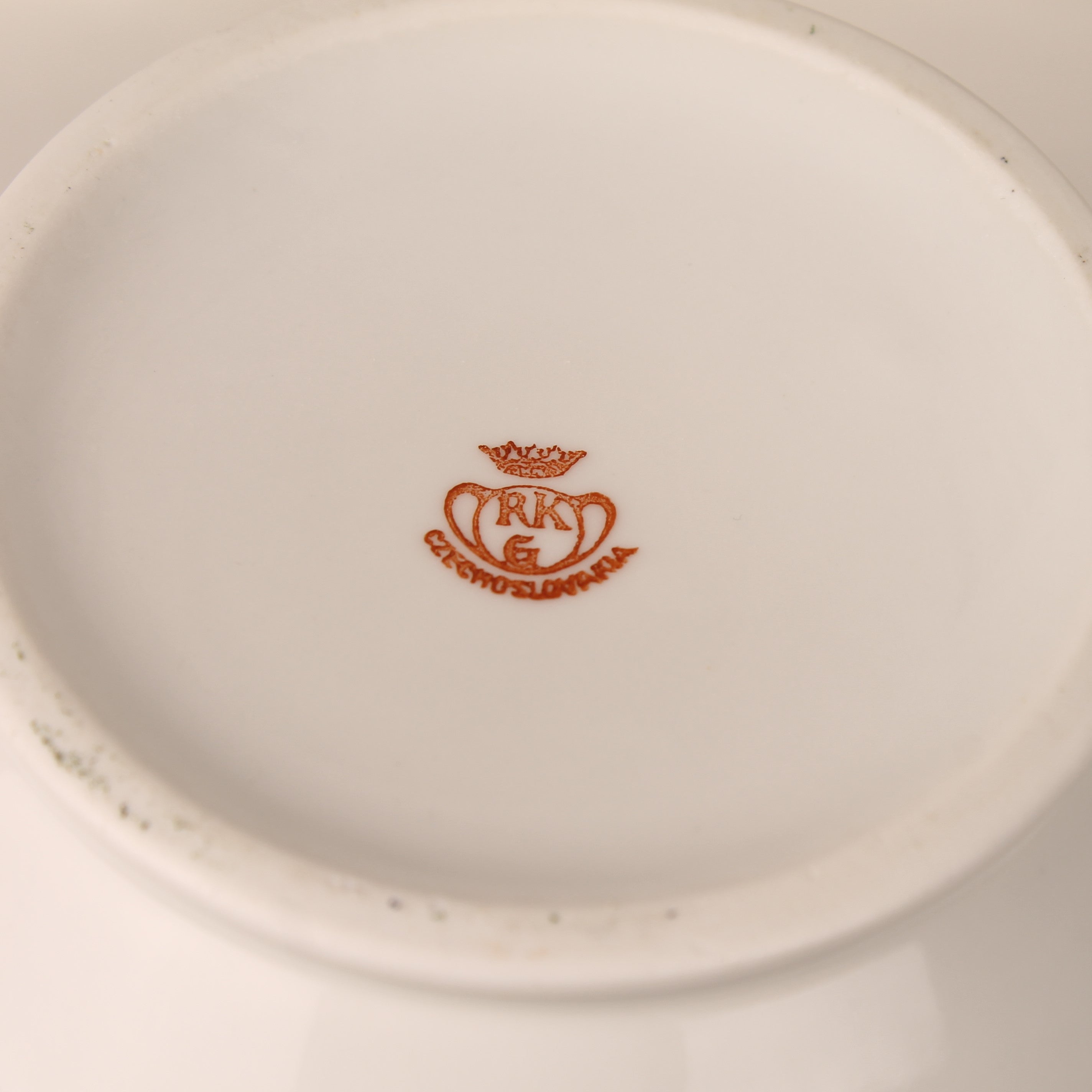 Boheems porseleinen theesetje met goudaccenten – Tsjechoslowakije, ca. 1920–1940