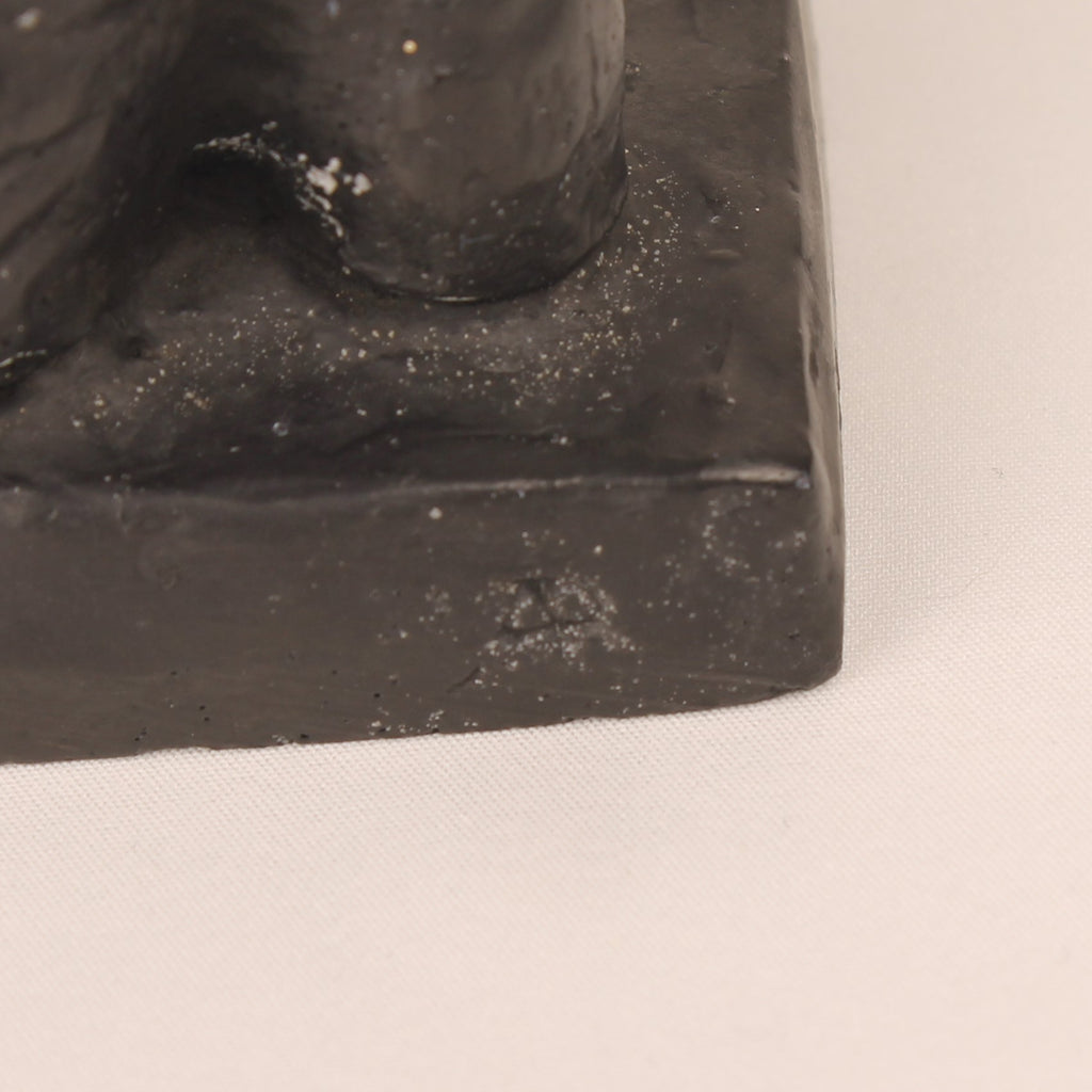 Figurine en céramique faite à la main « Le Forgeron » – patine noire, ca. 1940-1970