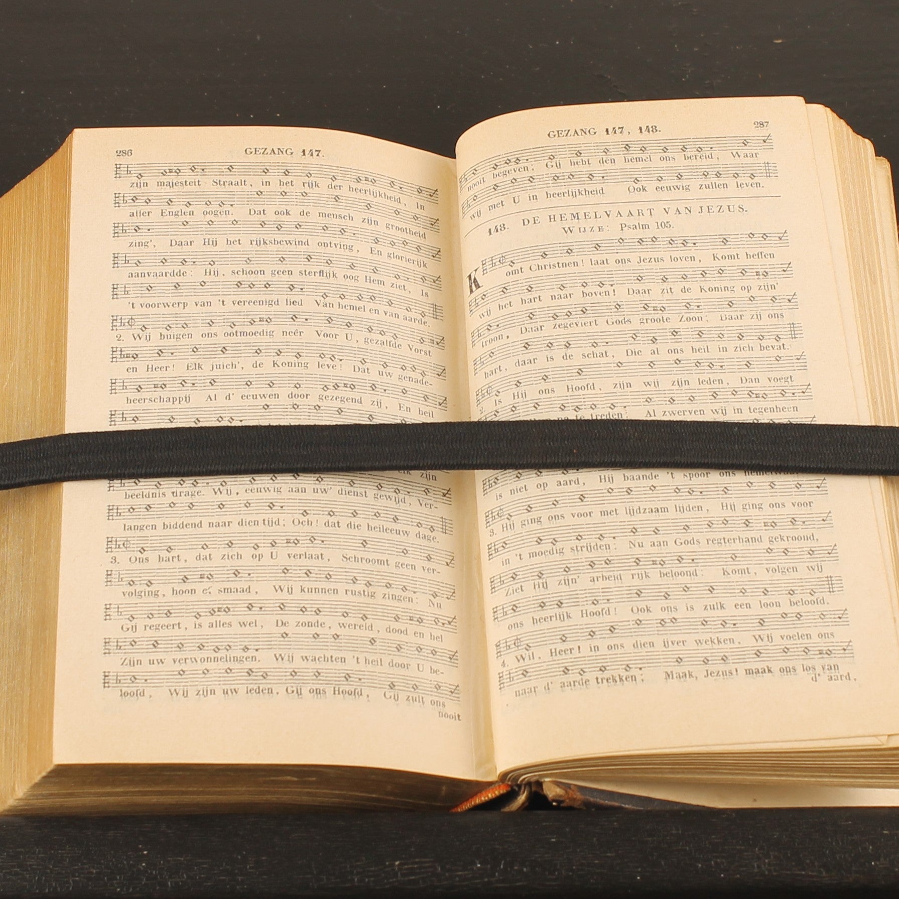 Le Nouveau Testament 1884 – Traduction autorisée – Ancienne Bible en cuir avec fermoir en métal