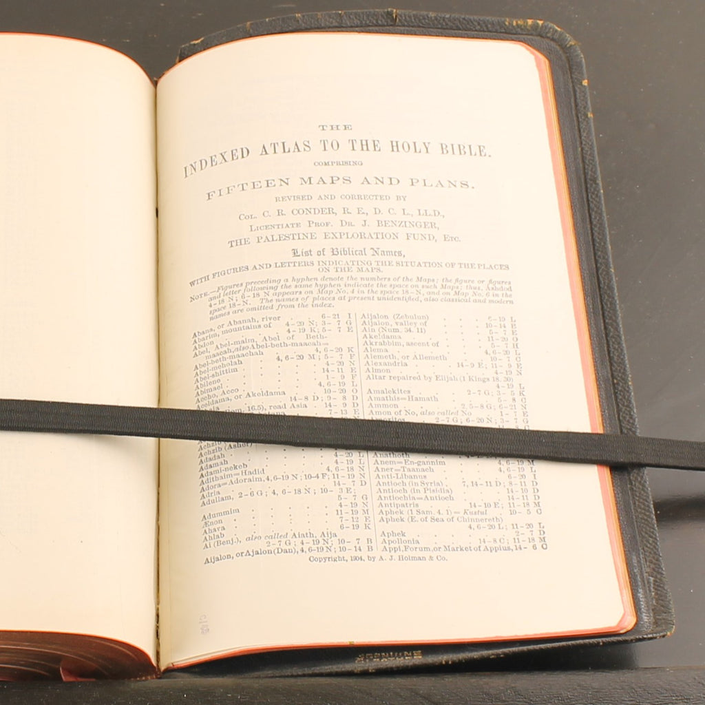 A.J. Holman “Jewel” Holy Bible 1942 – Met Nederlandse Krantenknipsels