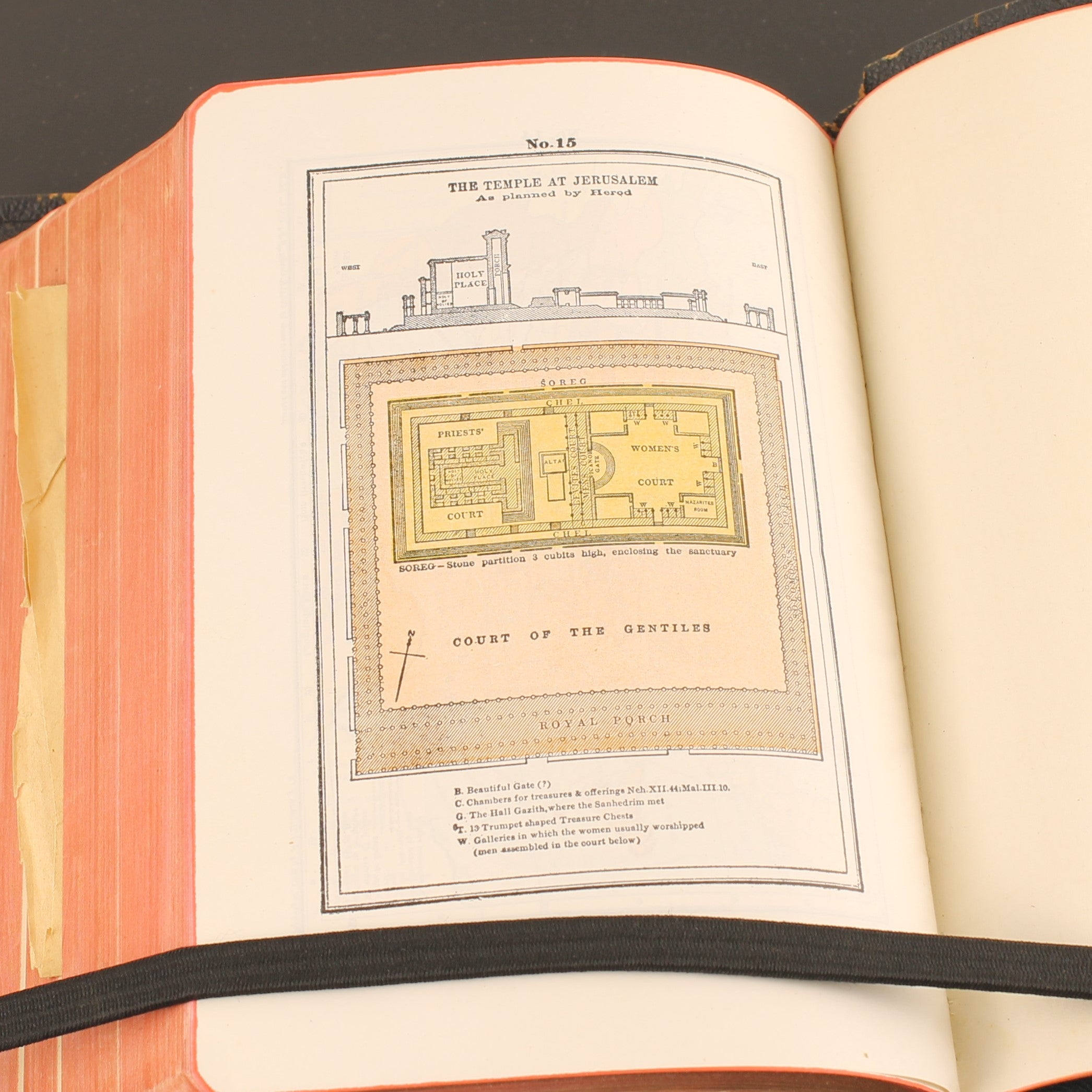 A.J. Holman “Jewel” Holy Bible 1942 – Met Nederlandse Krantenknipsels