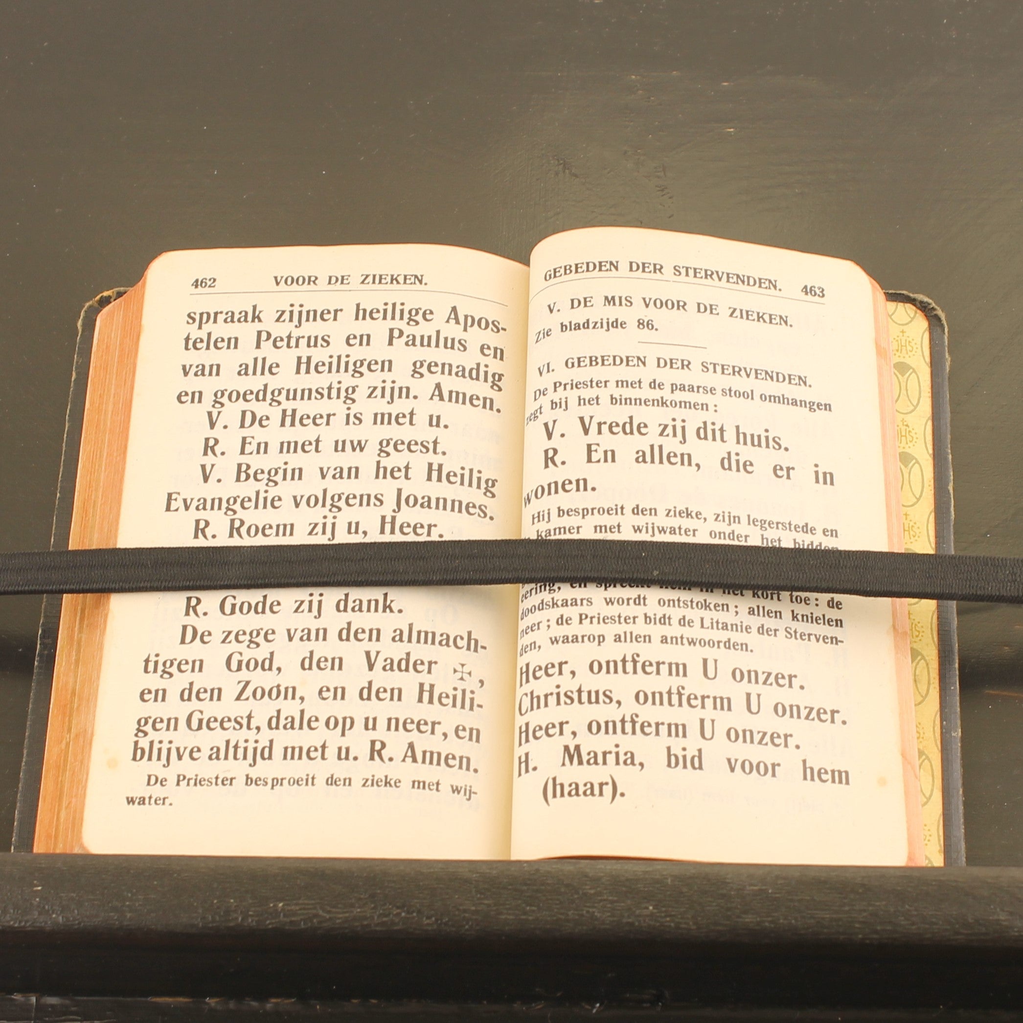 Jezus Mijn Toevlucht – Katholiek Mis- en Gebedenboek (1951) – Vintage Goudsnede