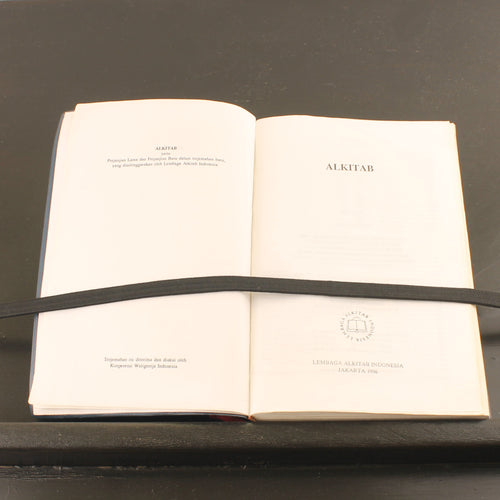 Bible – Indonesian Bible (LAI, Jakarta 1996) | Gold Stamping & Ribbon Markers