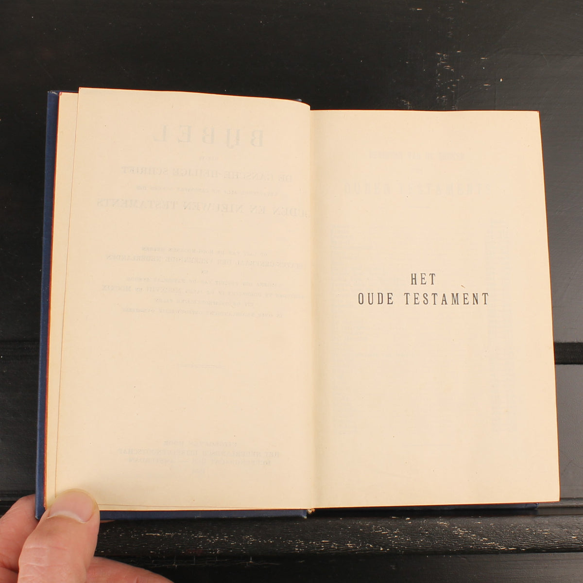 Statenbijbel (1930) | Blauwe Linnen Band met Rode Snede en Stoffen Kaft