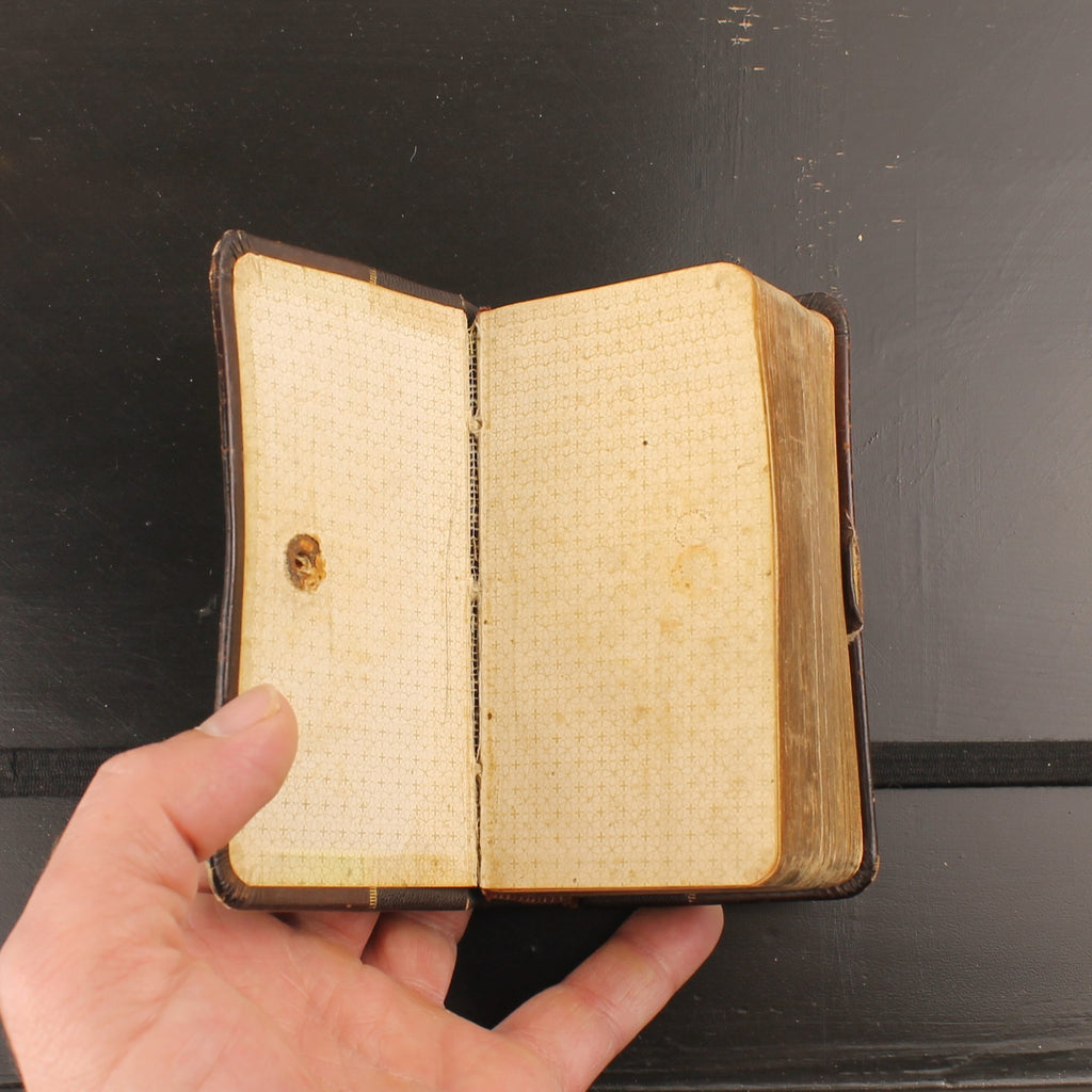 Het Nieuwe Testament - Leren Zakbijbel met Goudsnede - Inscriptie 1929