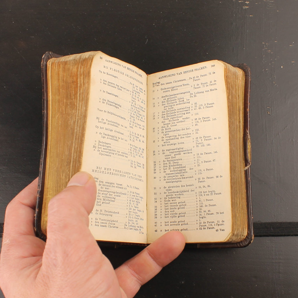 Het Nieuwe Testament - Leren Zakbijbel met Goudsnede - Inscriptie 1929