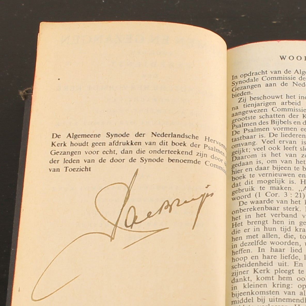 Psalms and Hymns [1938] Interbellum | Red Edge