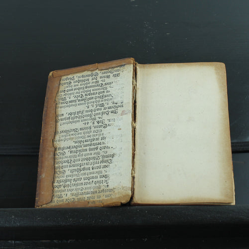 Anecdotes Jésuitiques (1740) – Reliure française en cuir ancien | La Haye