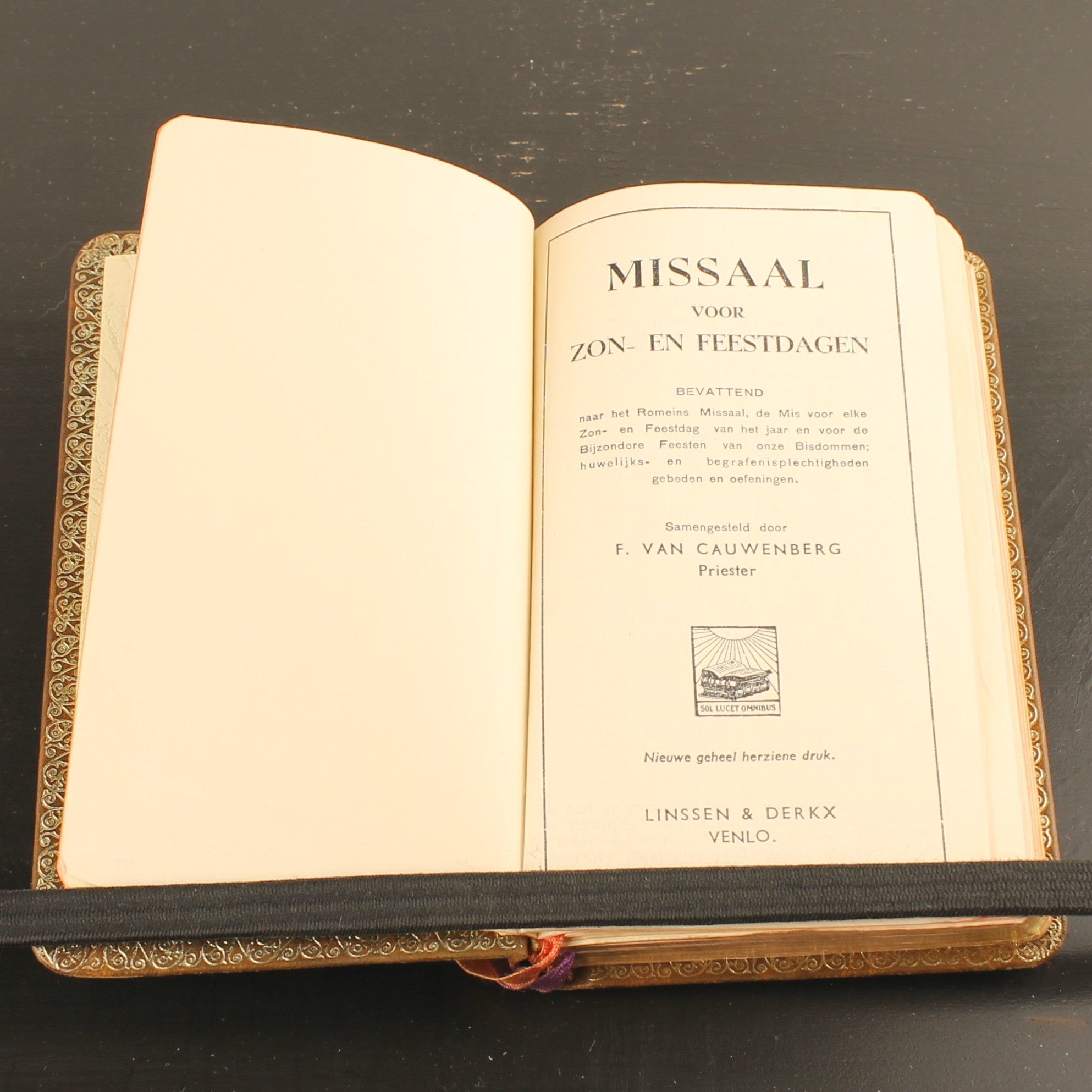 Missaal voor Zon- en Feestdagen - Luxe Leren Editie met Goudsnede -  Linssen & Derkx, Venlo 1957