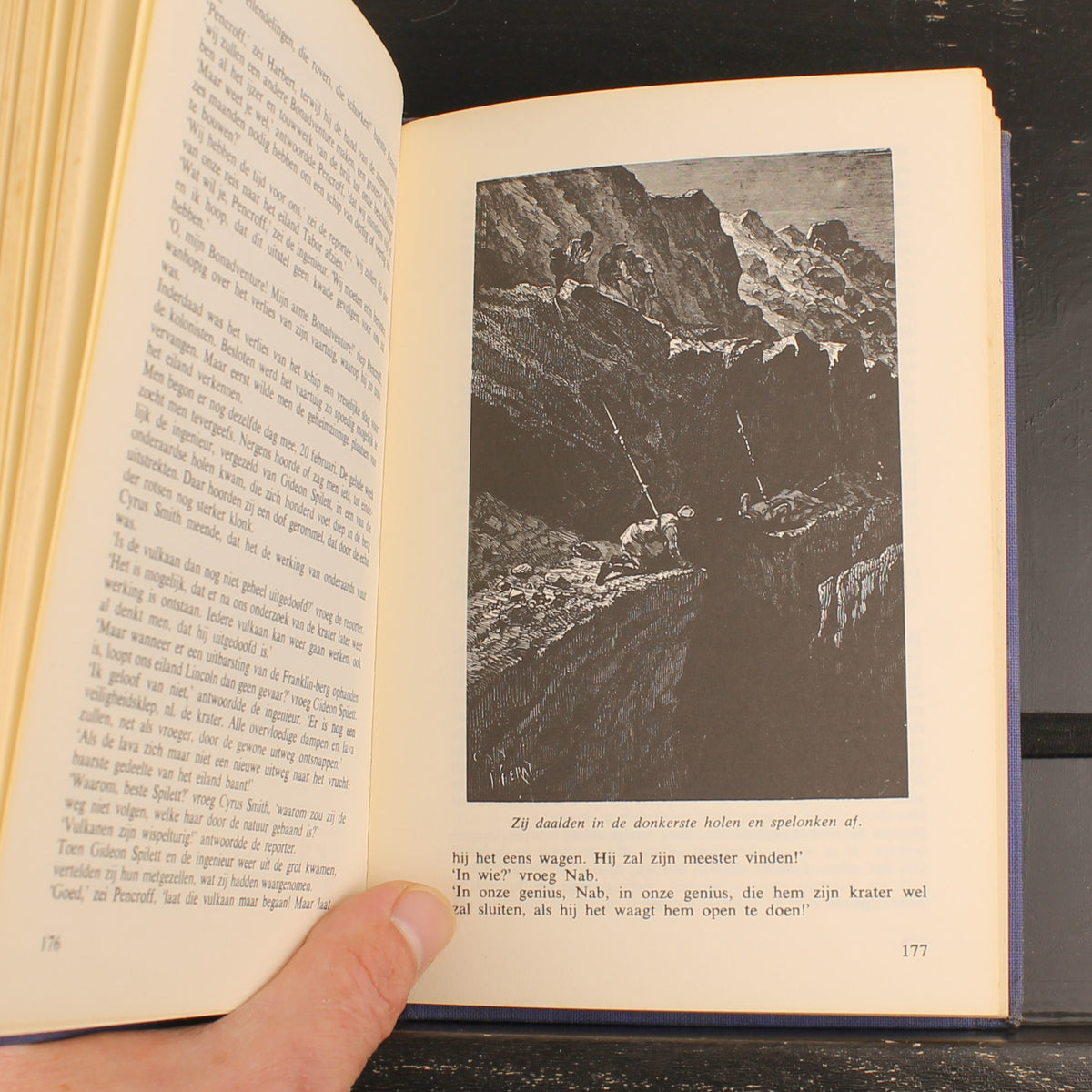 Het Geheimzinnige Eiland Deel 1 en 2 - Jules Verne - Elsevier 1980