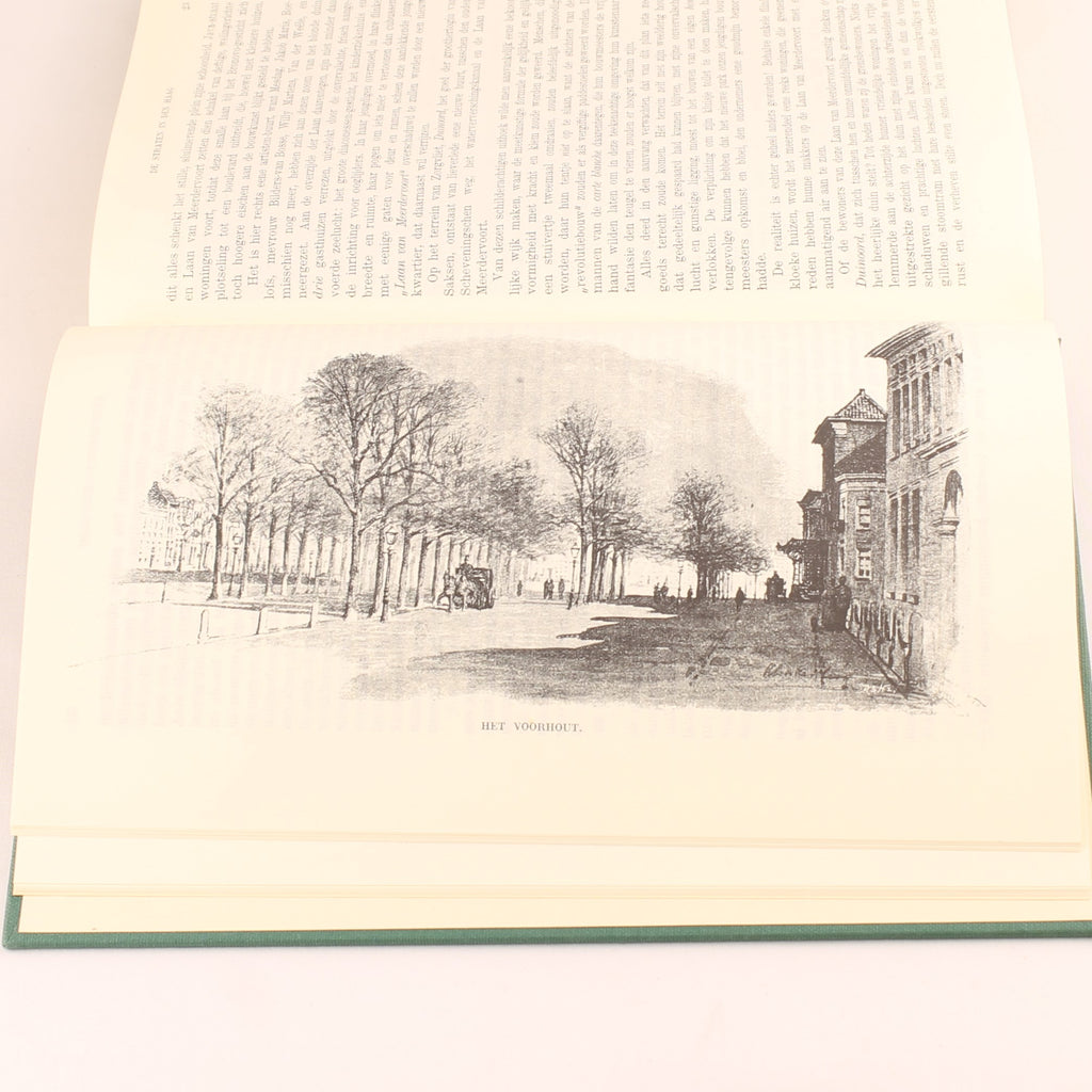 ’s-Gravenhage in Onzen Tijd – Johan Gram – 1968 Europese Bibliotheek – 80 Illustrations – Relié avec Jaquette