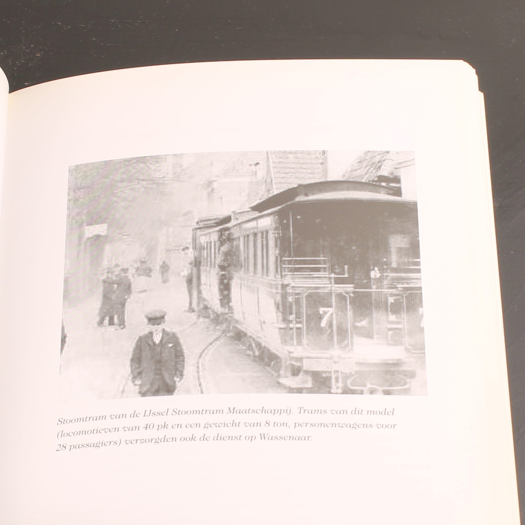 Actueel Verleden – Wassenaarse Geschiedenis in 100+ Schetsen (2006) – Historische Vereniging Oud Wassenaar