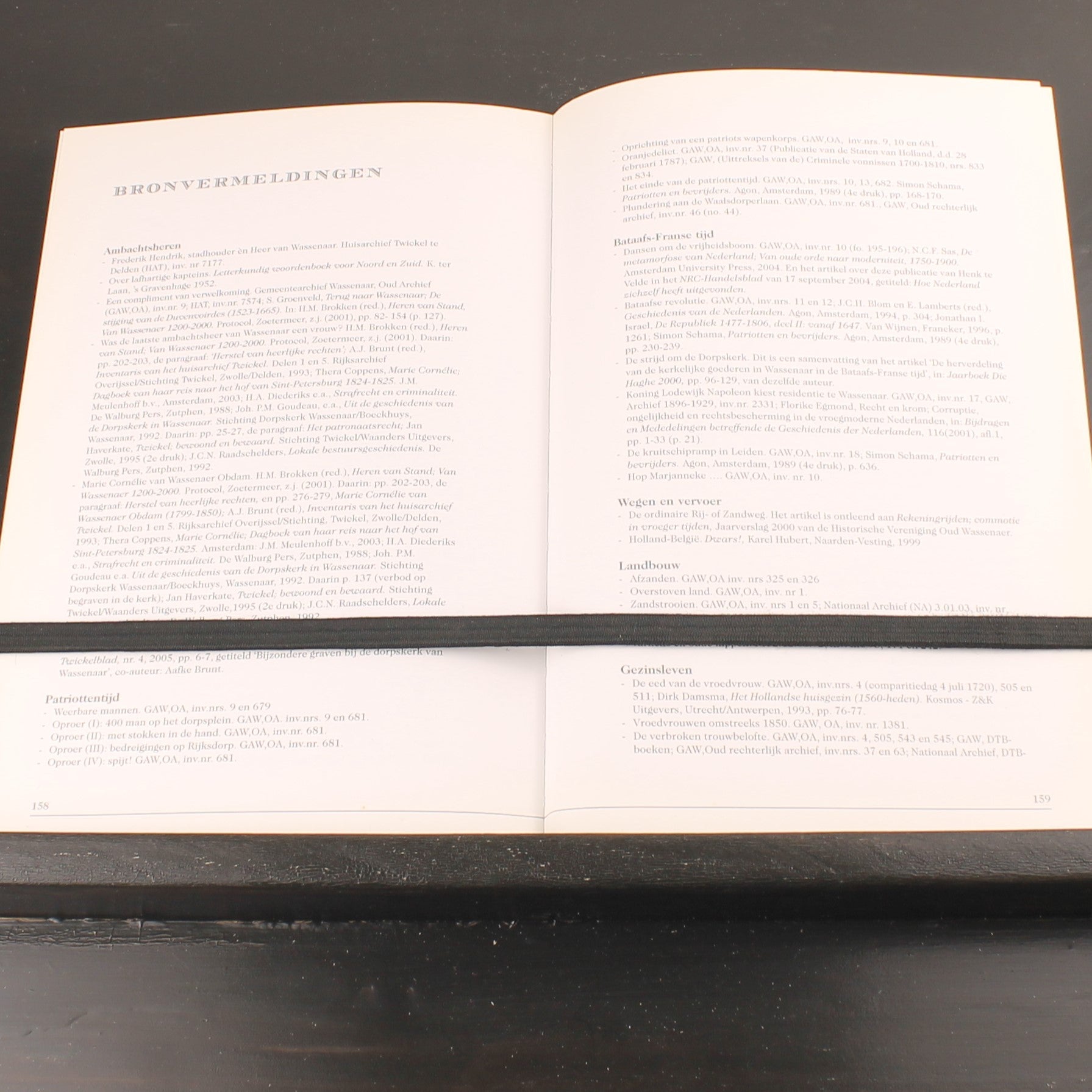 Actueel Verleden – Wassenaarse Geschiedenis in 100+ Schetsen (2006) – Historische Vereniging Oud Wassenaar