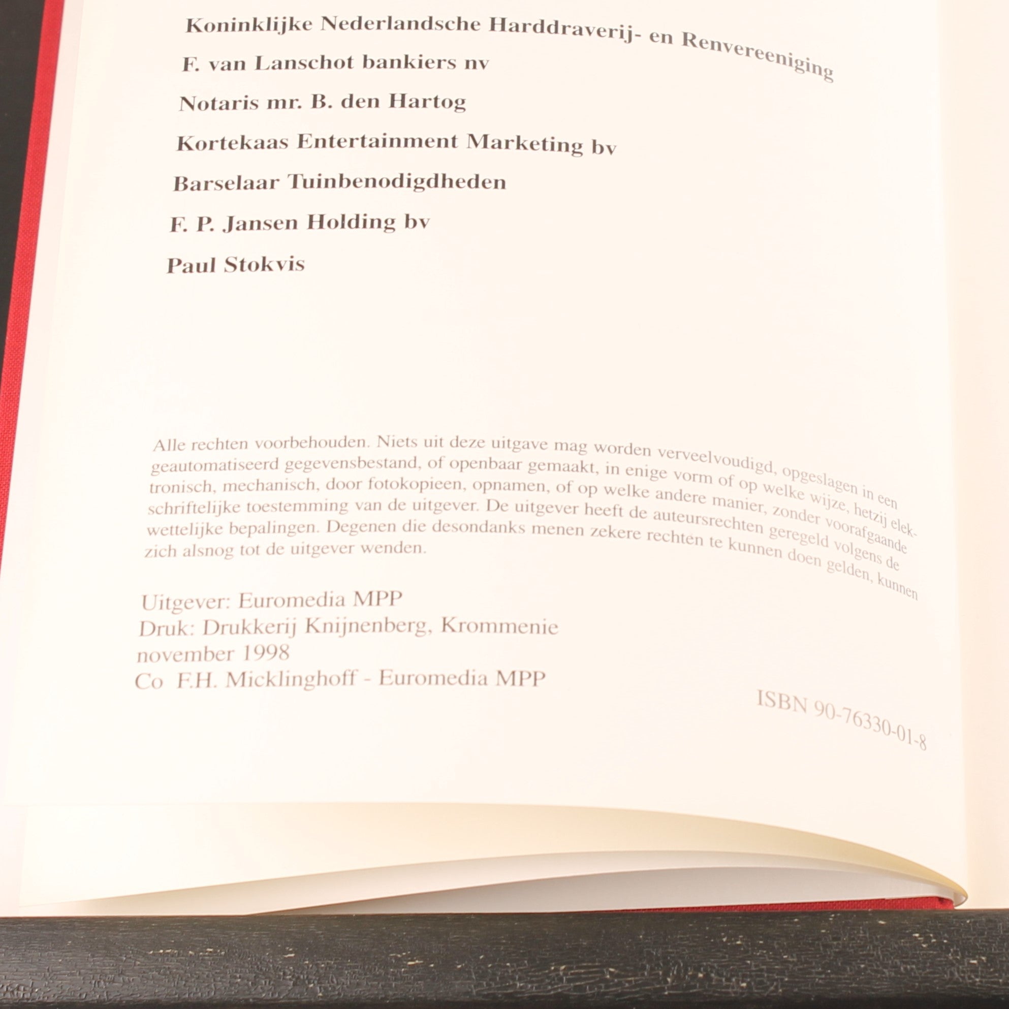 Castles, Country Estates and Manors in Wassenaar (1998) – Frans H. Micklinghoff – Hardcover with Dust Jacket