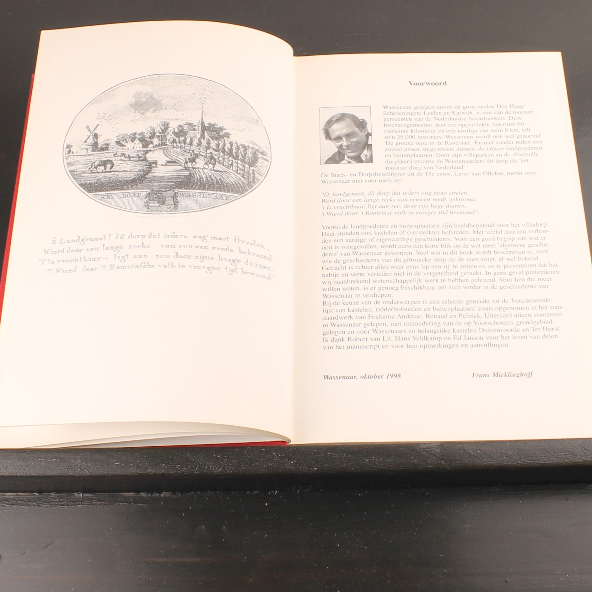 Castles, Country Estates and Manors in Wassenaar (1998) – Frans H. Micklinghoff – Hardcover with Dust Jacket