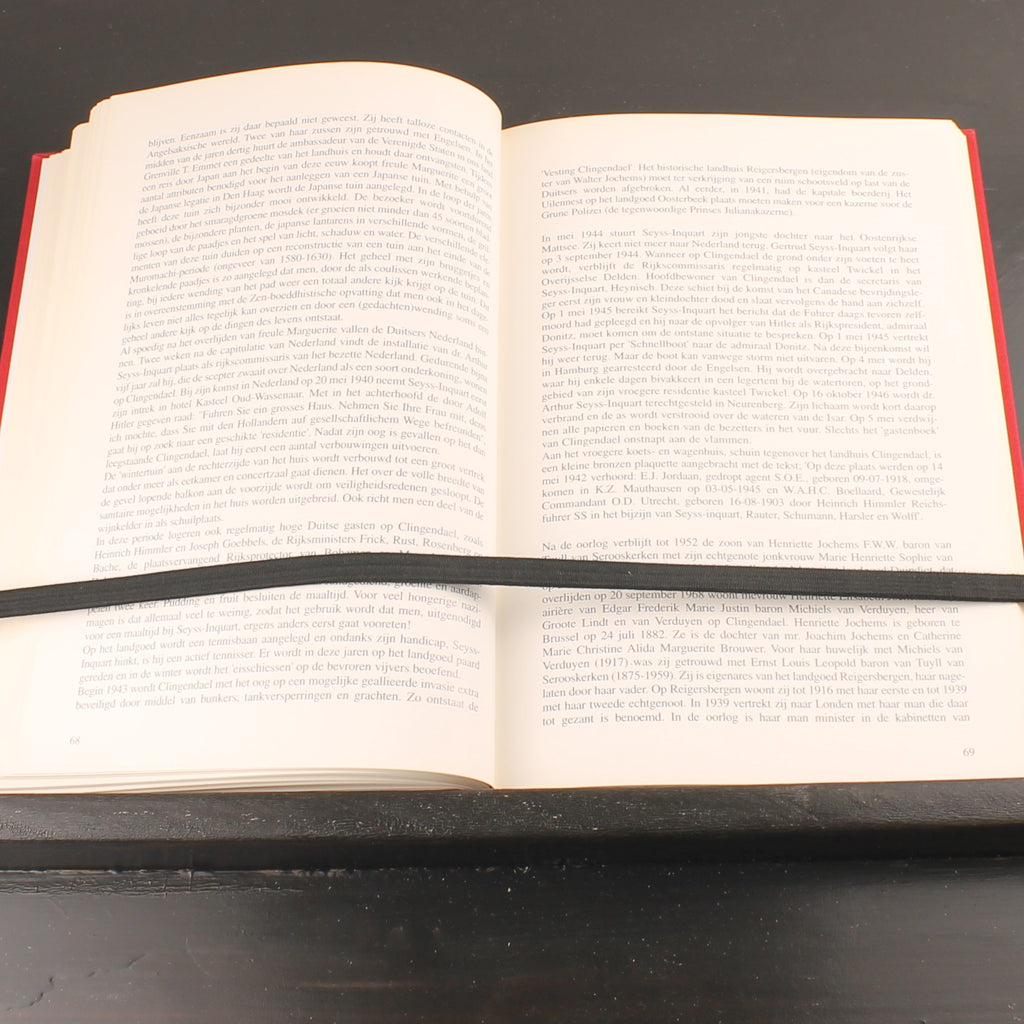 Castles, Country Estates and Manors in Wassenaar (1998) – Frans H. Micklinghoff – Hardcover with Dust Jacket