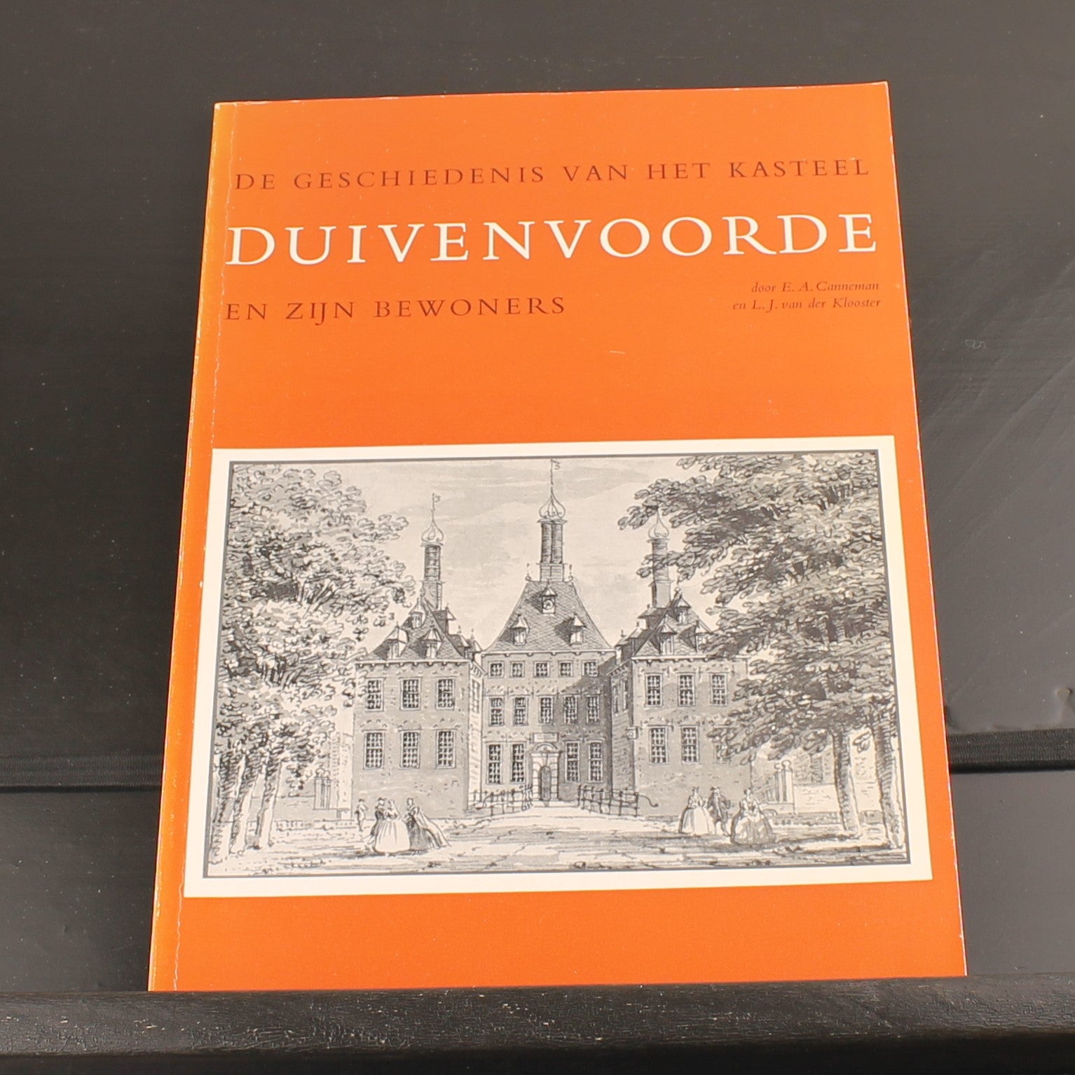 De Geschiedenis van Kasteel Duivenvoorde (1967) – Canneman & Van der Klooster – Vintage Staatsuitgave