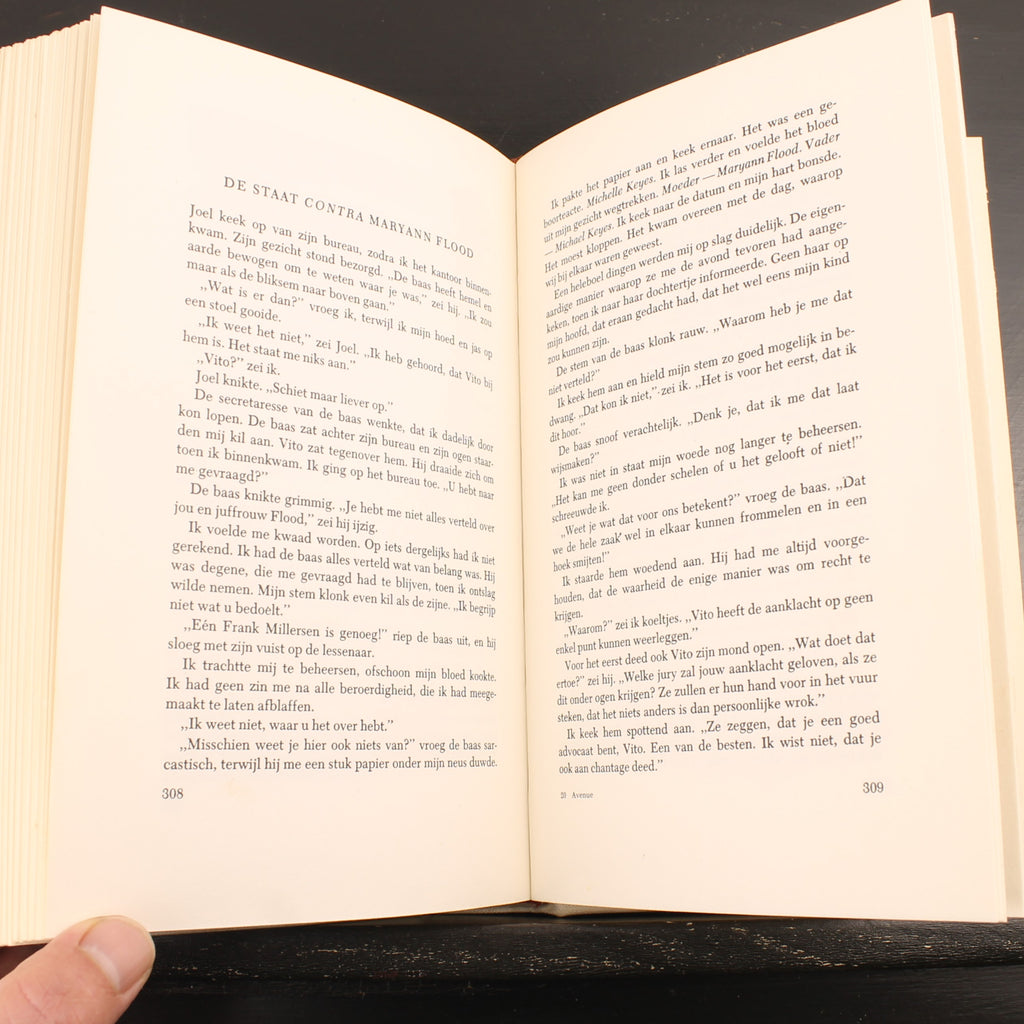 79 Park Avenue - Harold Robbins - Editorial Luitingh, Laren, aprox. 1974