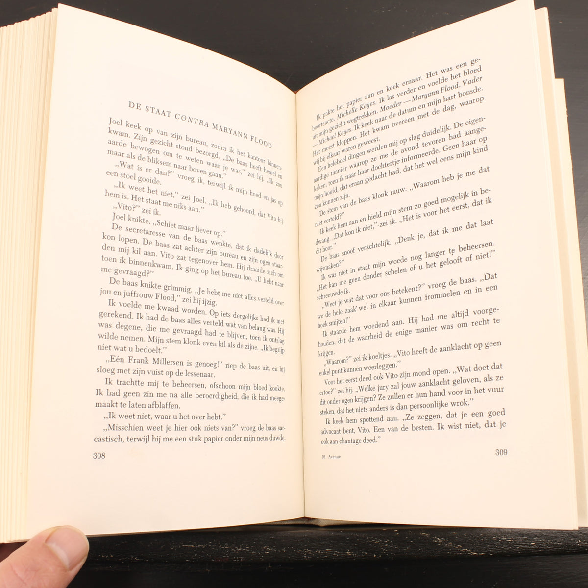 79 Park Avenue - Harold Robbins - Editorial Luitingh, Laren, aprox. 1974