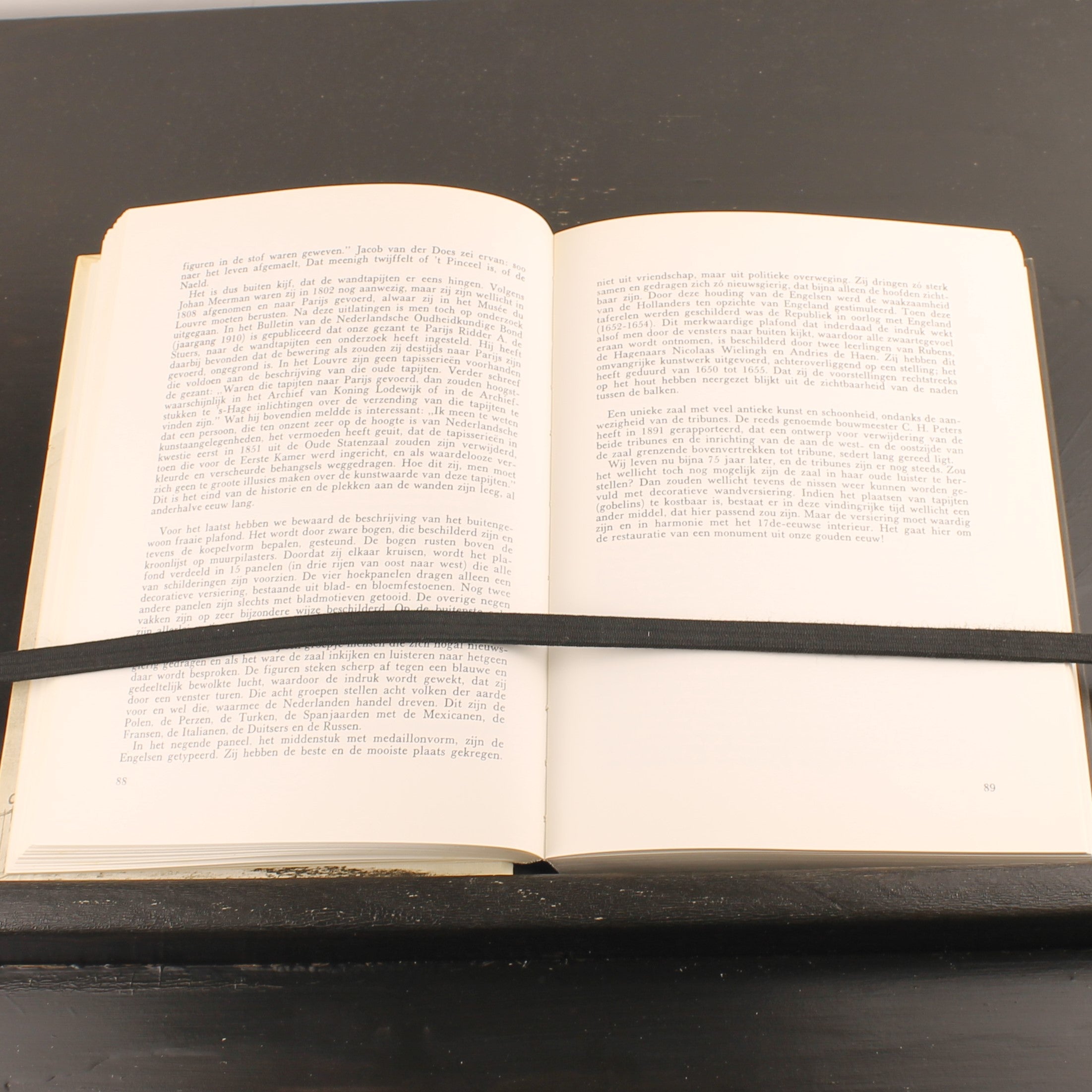 Promenades dans le vieux La Haye – Johan Schwencke – Europese Bibliotheek 1980 – Relié toilé