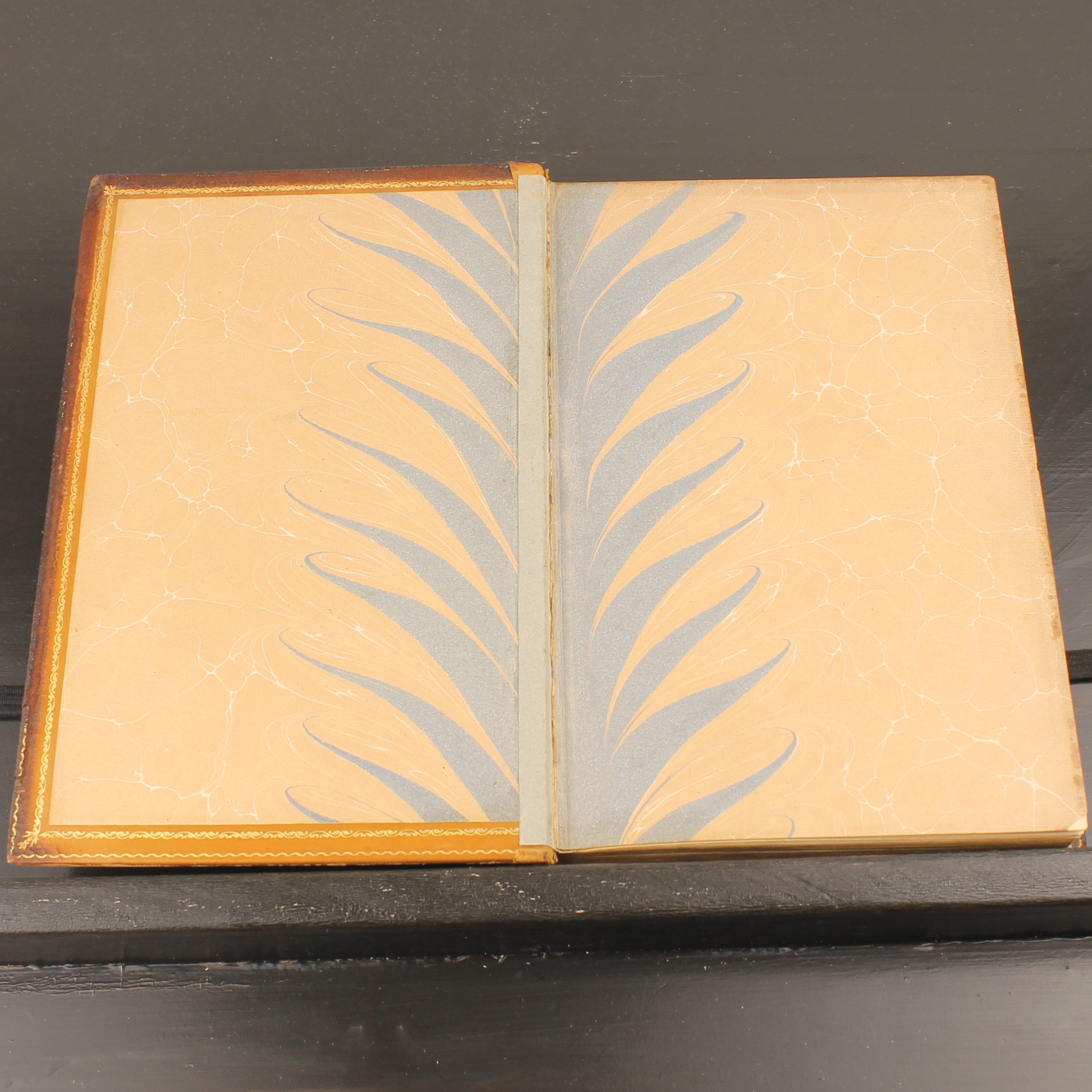 The Comic History of England (1864) – Set victorien en 2 volumes avec eaux-fortes coloriées – John Leech – Antique