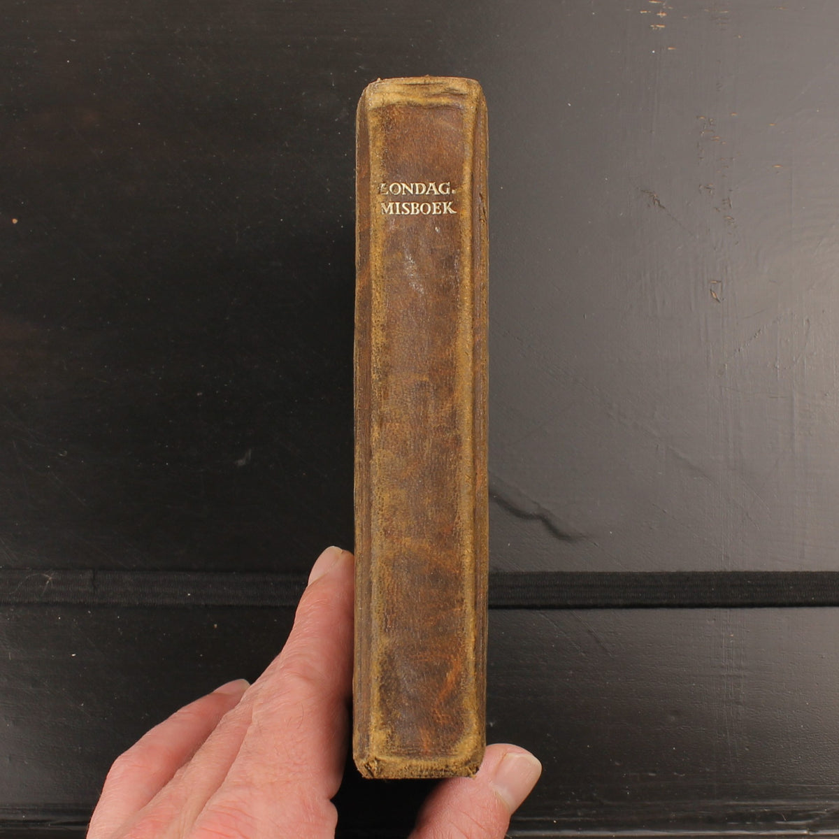 P. Flavianus - Roman Catholic Sunday Missal - Leather Edition - 1946