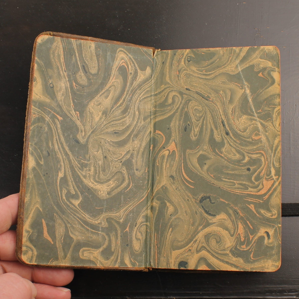 P. Flavianus - Roman Catholic Sunday Missal - Leather Edition - 1946