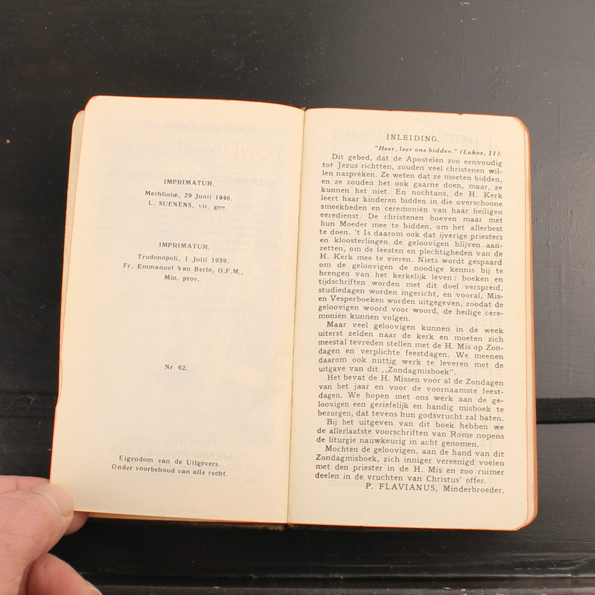 P. Flavianus - Roman Catholic Sunday Missal - Leather Edition - 1946