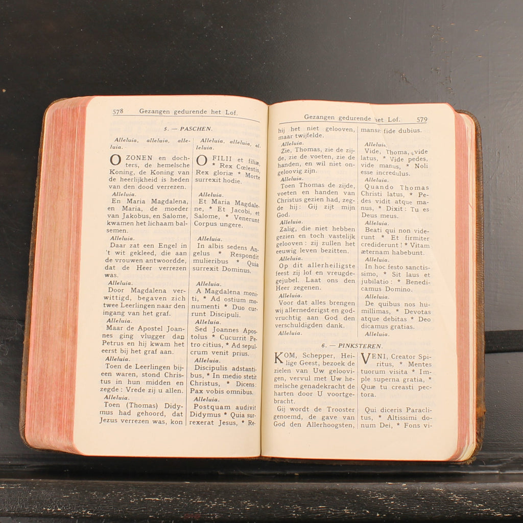 P. Flavianus - Roman Catholic Sunday Missal - Leather Edition - 1946