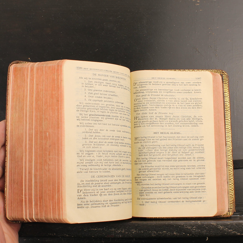 Libro Romano-Católico de Misa y Vísperas (1946) - Dr. L. J. Daeleman - Henri Proost & Co