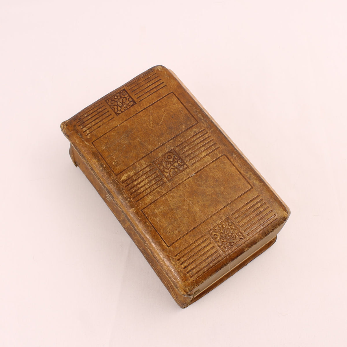 Volledig Dagelijksch Misboek en Vesperale - Peeters, Van Cauwenberg & O'Connor - Turnhout ca. 1940