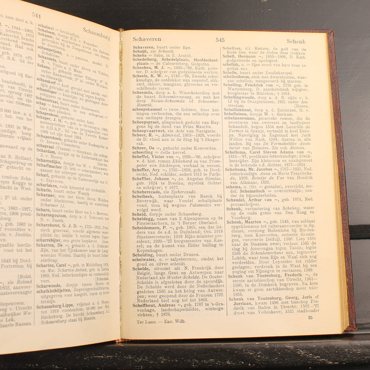 Vocabolario enciclopedico per i Paesi Bassi del Nord – K. ter Laan – Prima edizione 1937
