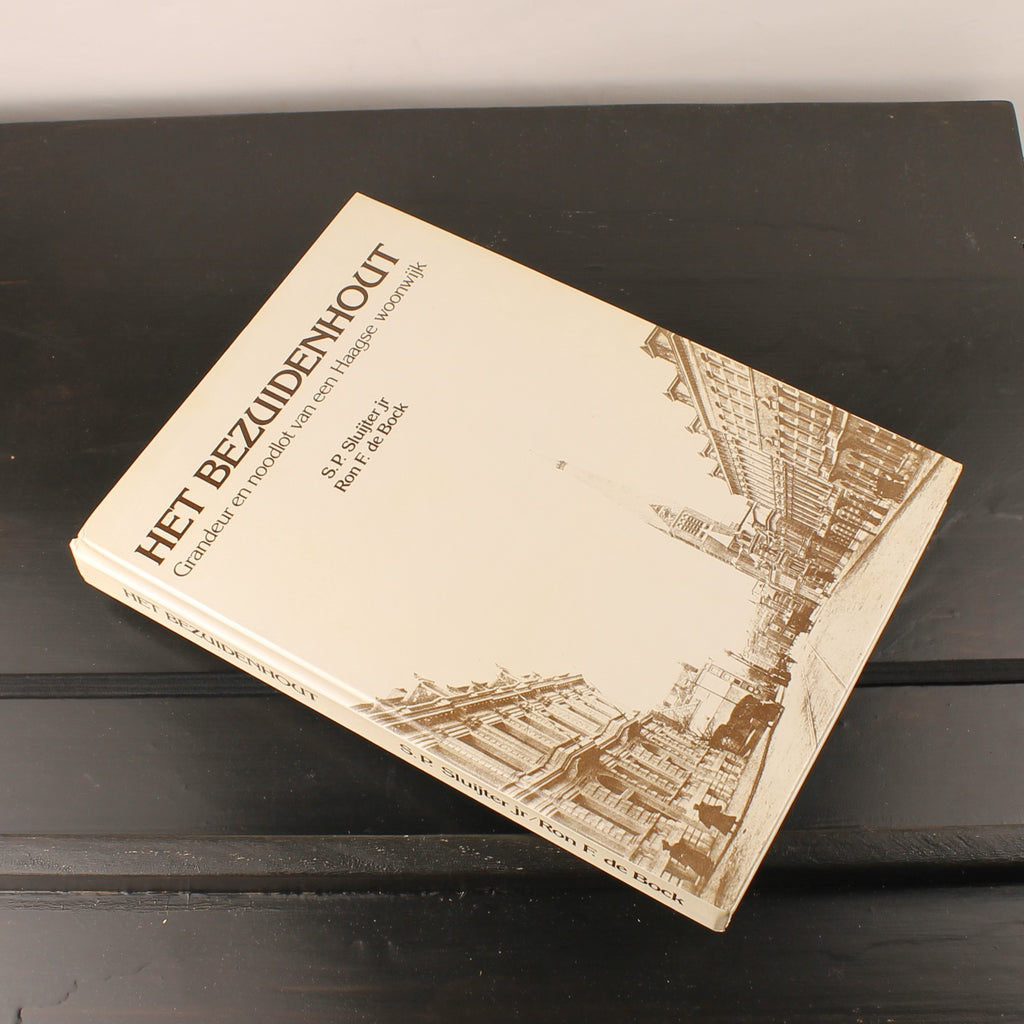 Bezuidenhout 1985 – The Hague Neighbourhood History & WWII – Hardcover