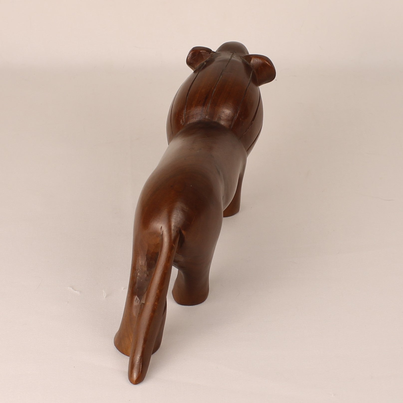 Handgesneden Houten Leeuw - 23cm