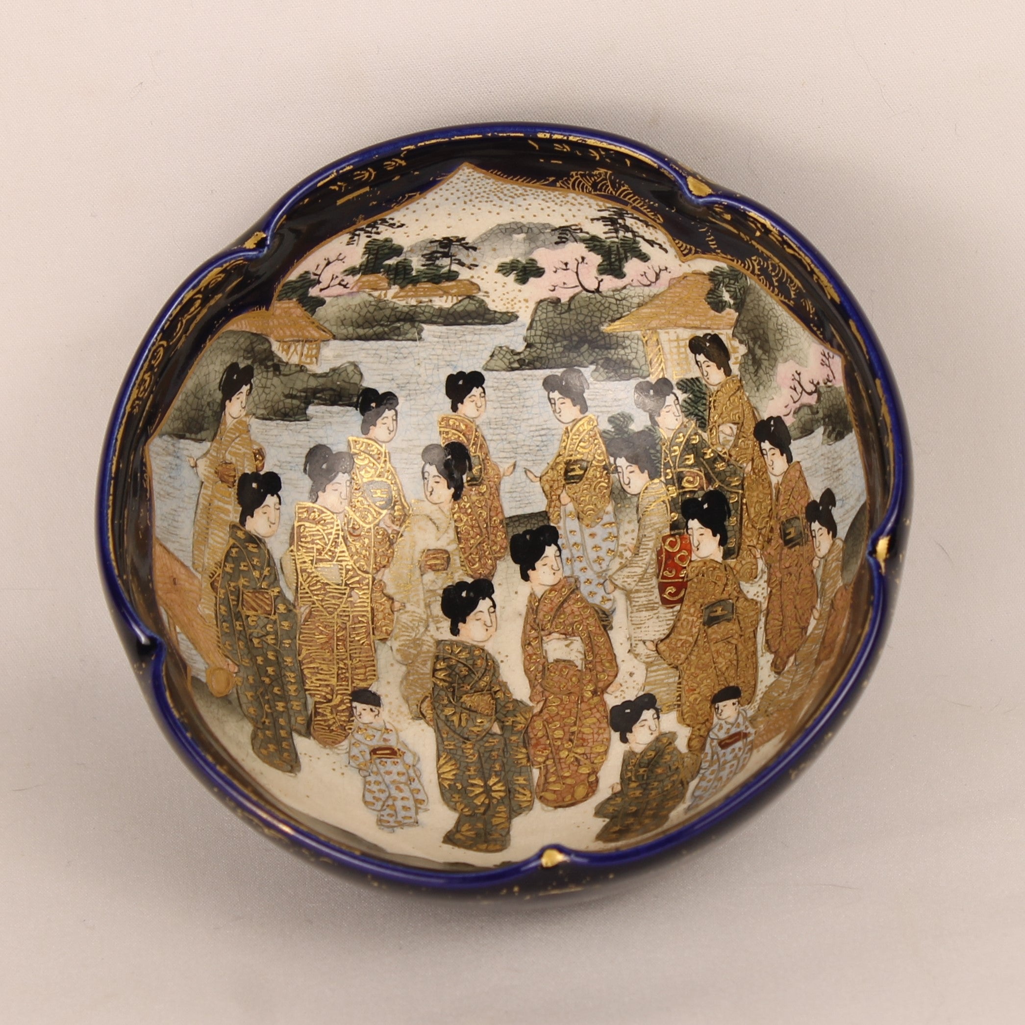 Japanse Satsuma Stijl Schaal – Kobaltblauw & Goud – 11cm