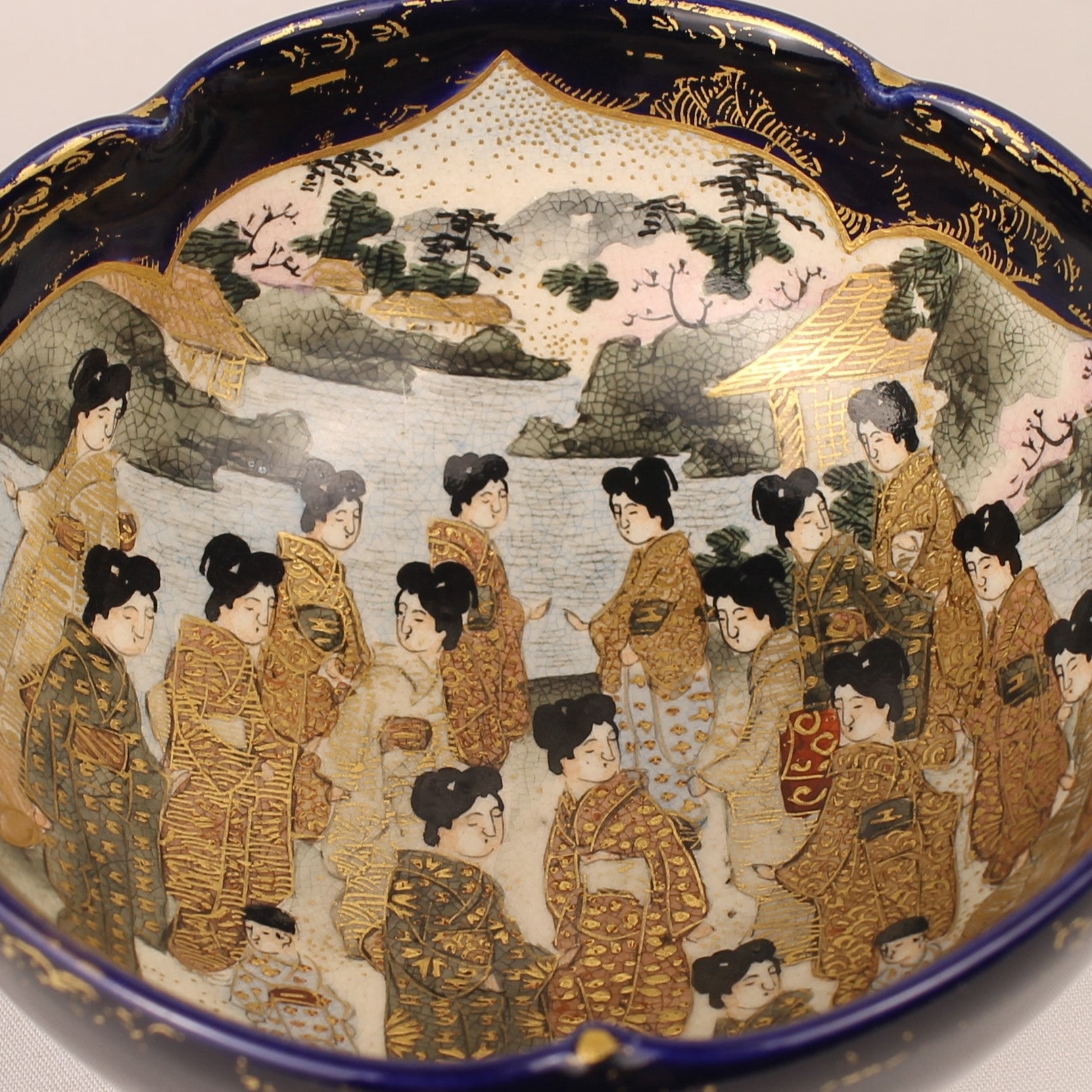 Japanse Satsuma Stijl Schaal – Kobaltblauw & Goud – 11cm